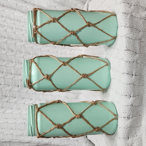 Handmade Sea Foam Knotted Glass Decor Set of 3 - Picture 3 of 7